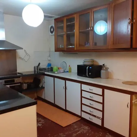 Twin At Richmond House بيت ضيافة 3*